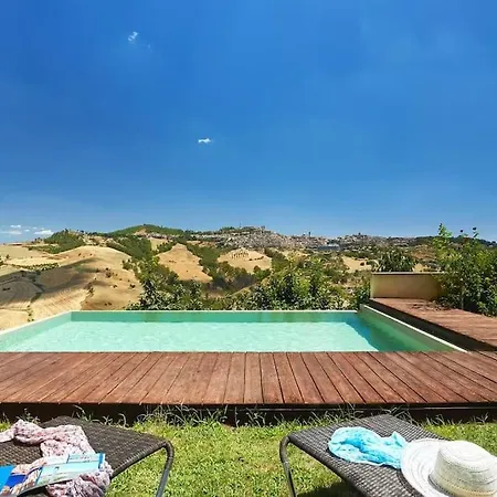 La Loggia Wanderlust Experience