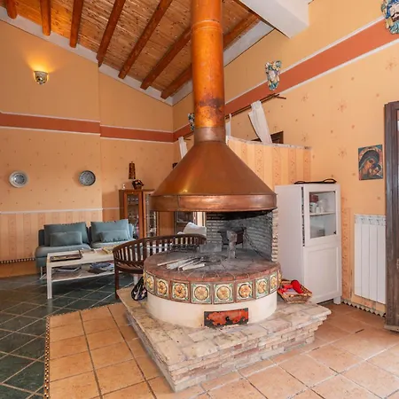 La Loggia Wanderlust Experience Caltagirone
